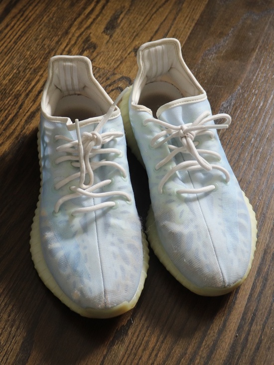 adidas Other - Adidas Yeezy Boost 350 V2 Mono Ice Low Top Athletic Sneaker Size 11 White Blue
